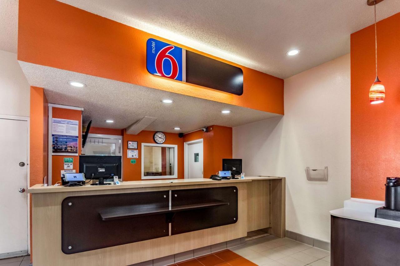 Motel 6-Raleigh, Nc - Cary Esterno foto