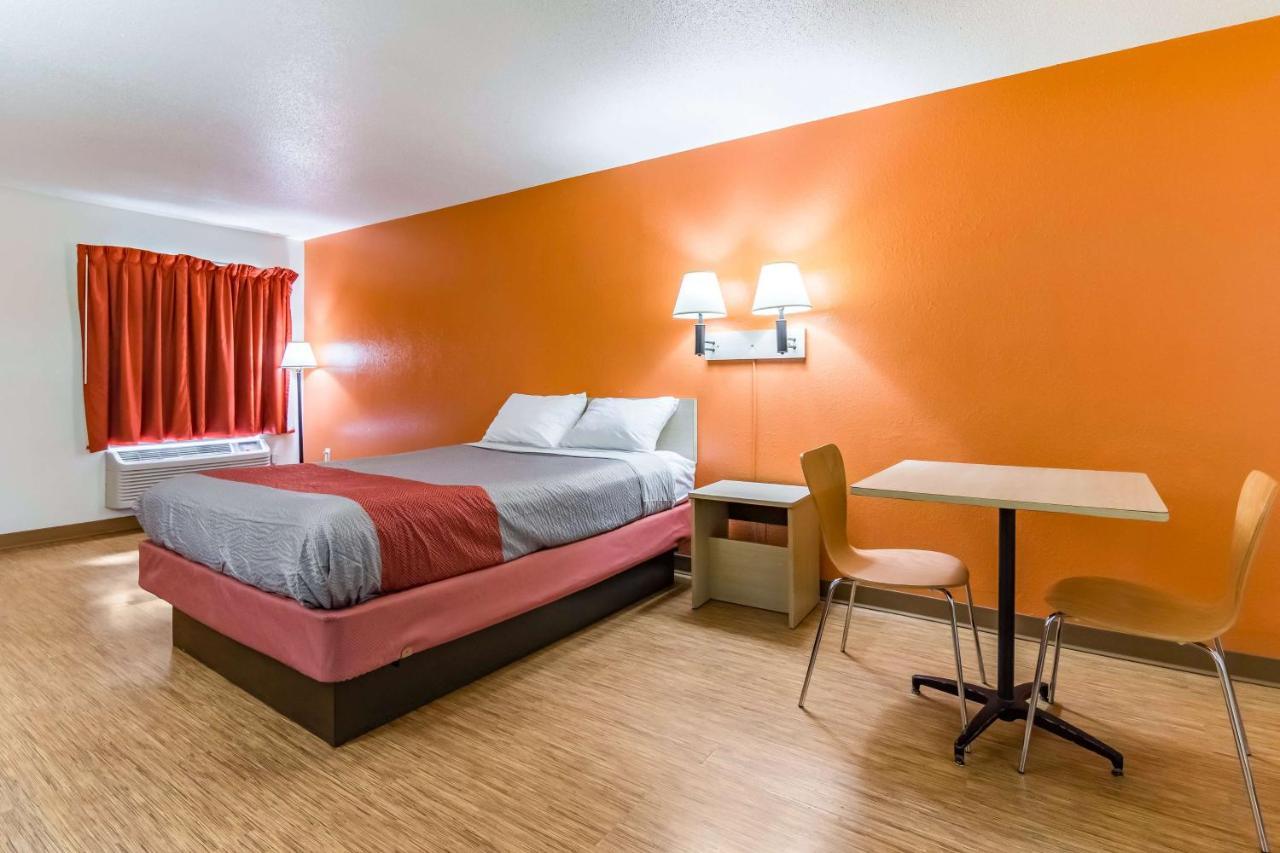 Motel 6-Raleigh, Nc - Cary Esterno foto